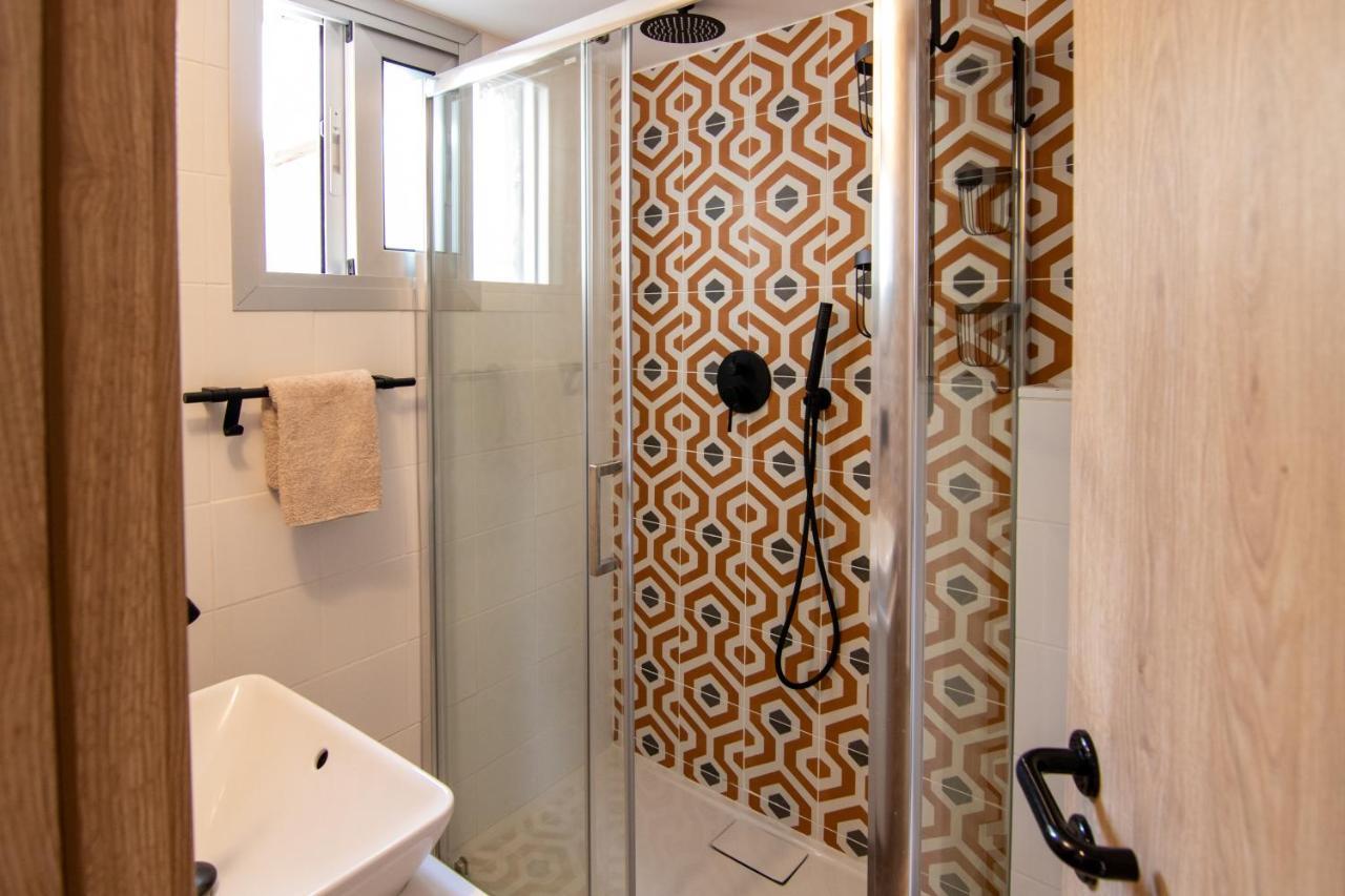 Phaedrus Living Seaview Studio Suite Lighthouse 52 Paphos Eksteriør bilde